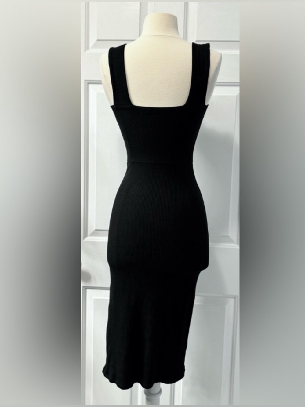 Reformation Midi Dress with Side Slit - Picture 4 of 6